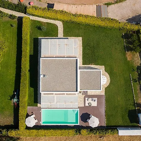 Perla Blanca Villa Platánion