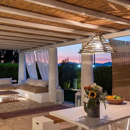 Perla Blanca Villa *